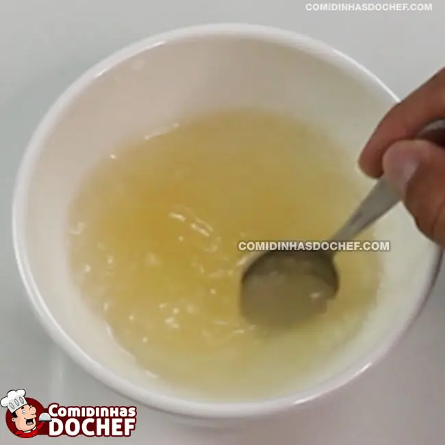 Mousse de Pêssego - Passo 1