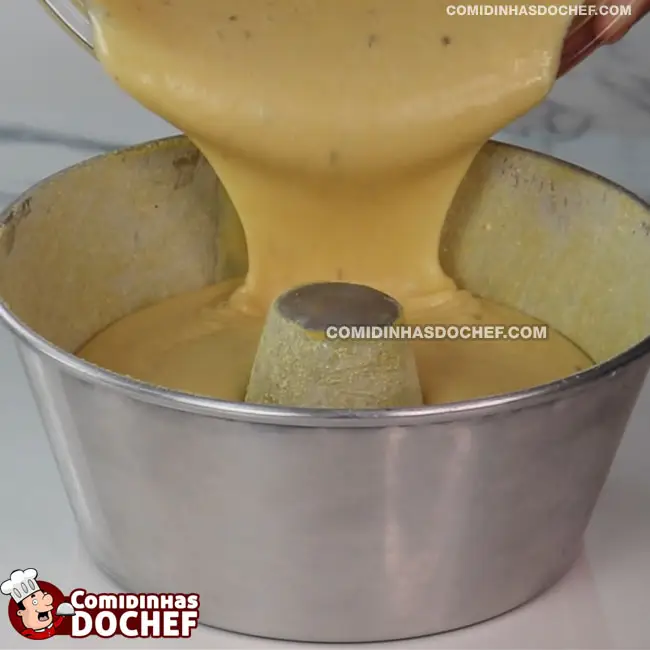 Bolo de Fubá com Goiabada Simples - Passo 7