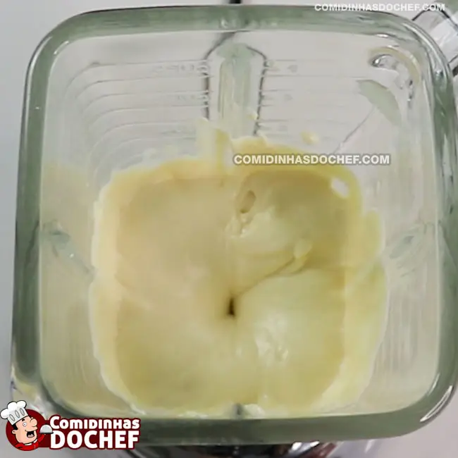 Molho Verde com Creme de Leite - Passo 3