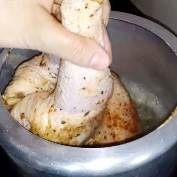 Frango Assado na Panela de Pressão - Passo 13