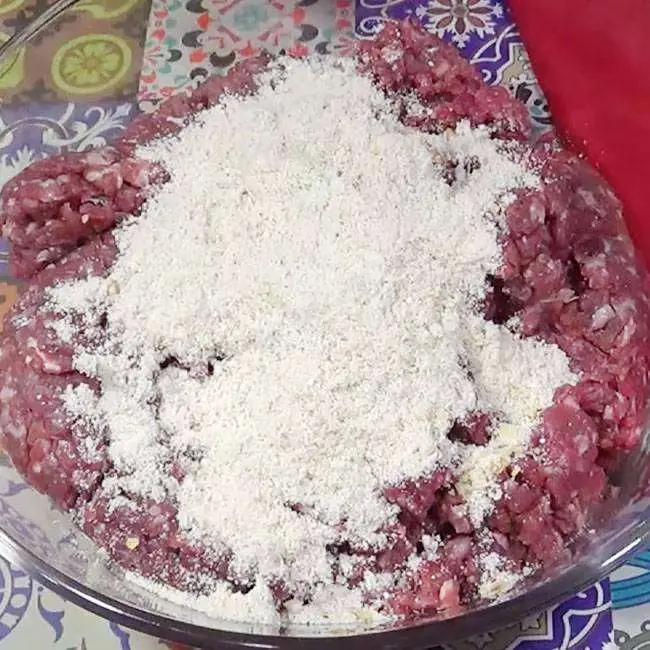 Rocambole de Carne Moída Simples - Passo 1