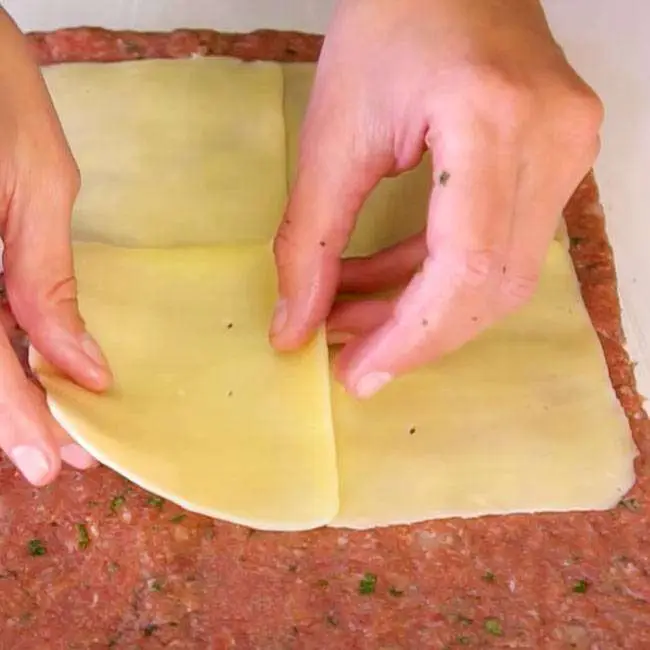 Rocambole de Carne Moída Simples - Passo 5