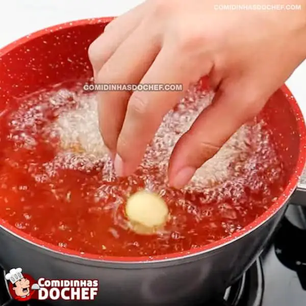Bolinha de Queijo 3 Ingredientes - Passo 7