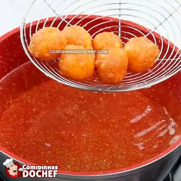 Bolinha de Queijo 3 Ingredientes - Passo 8