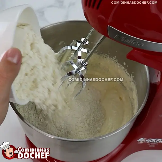Bolo Com Granulado de Chocolate - Passo 4
