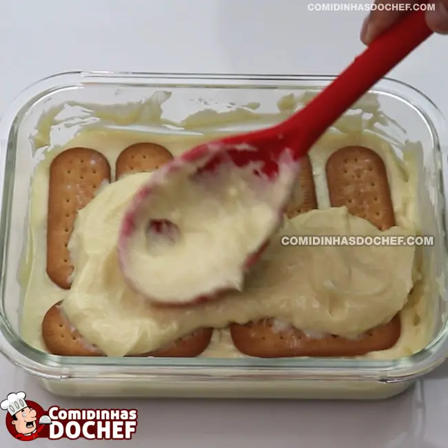 Sobremesa com Ganache e Bolacha - Passo 10