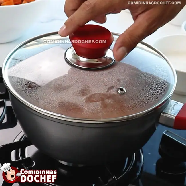 Strogonoff de Salsicha com Ketchup - Passo 5