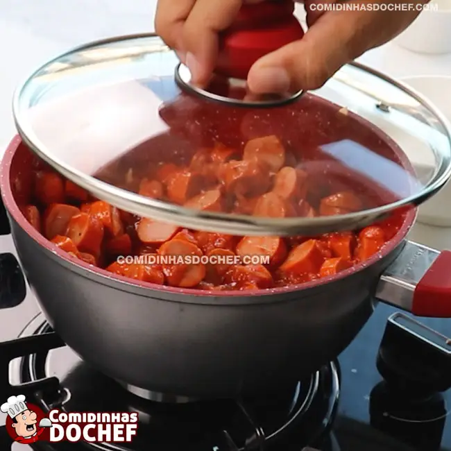 Strogonoff de Salsicha com Ketchup - Passo 8