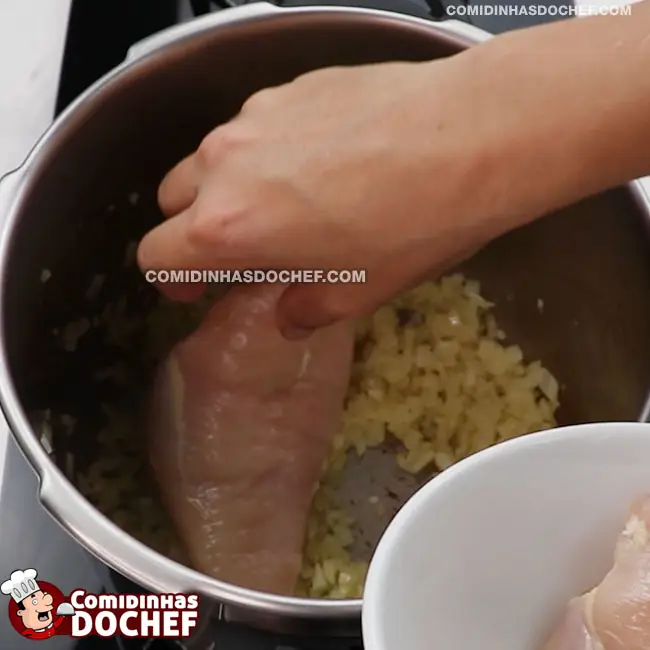 Caldo de Frango Caseiro - Passo 2