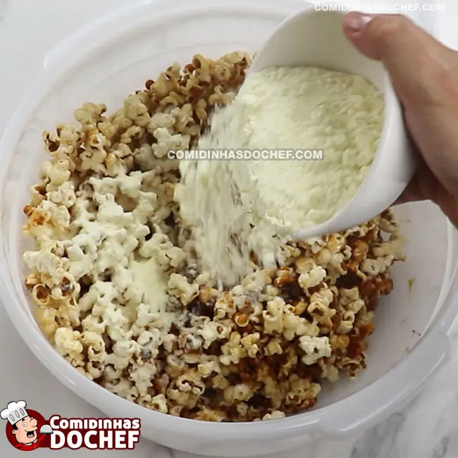 Pipoca Doce com Leite Ninho - Passo 6