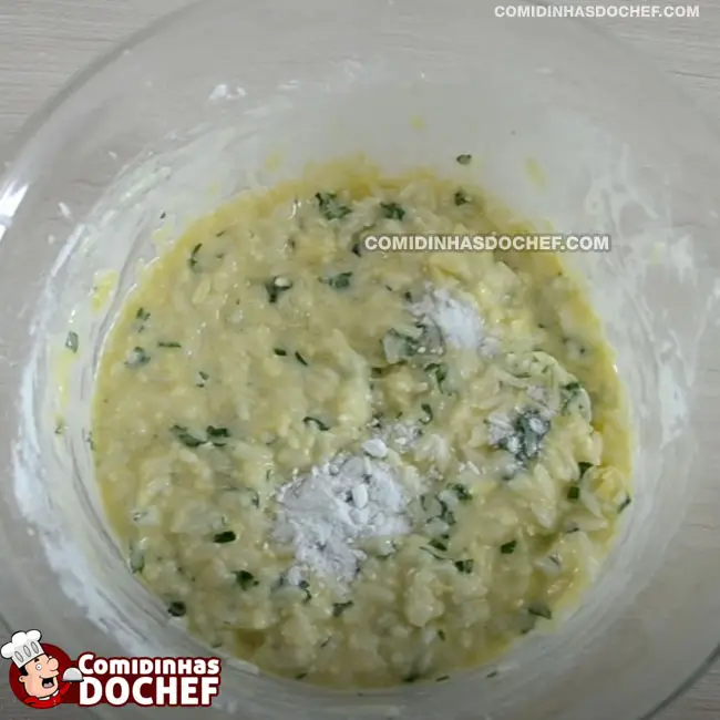 Bolinho de Arroz Rápido e Fácil - Passo 3