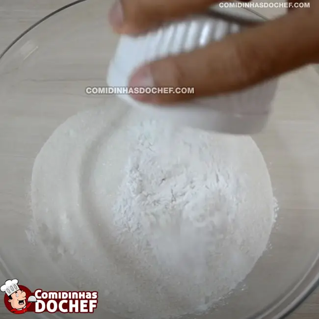 Bolinho de Chuva Doce - Passo 1