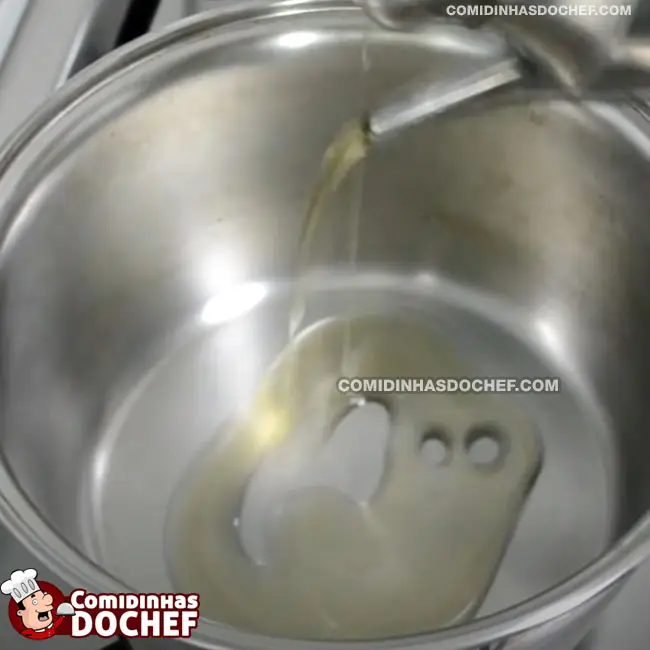 Molho de Salsicha para Comer com Arroz - Passo 1