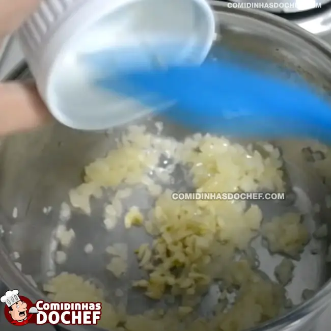Molho de Salsicha para Comer com Arroz - Passo 3