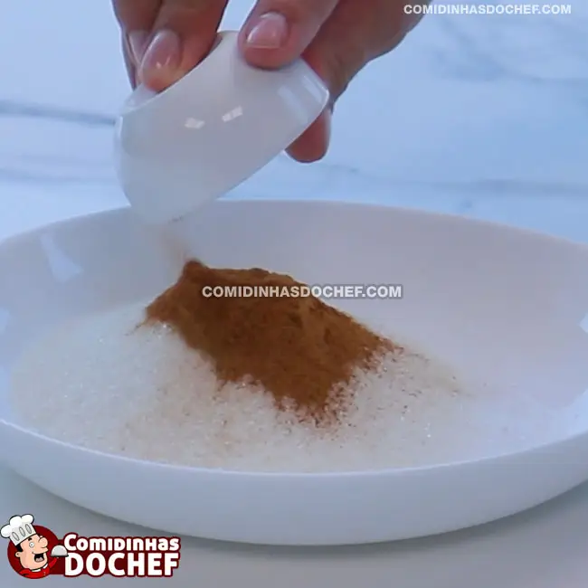 Bolinho de Banana Simples - Passo 5