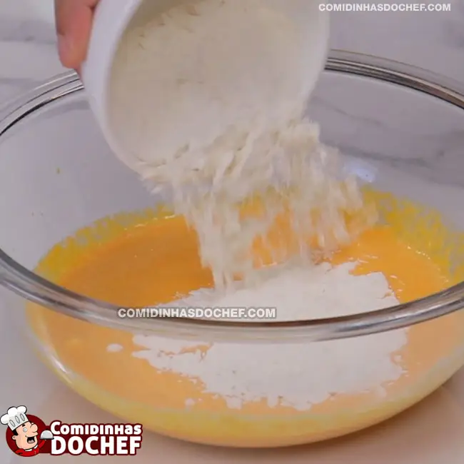 Bolinho de Cenoura Frito - Passo 3