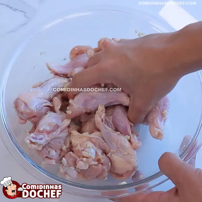 Frango Empanado com Farinha de Trigo - Passo 3