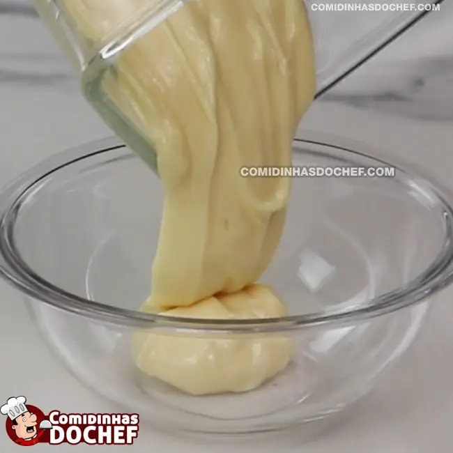Mousse de Abacaxi Fácil e Rápido - Passo 3