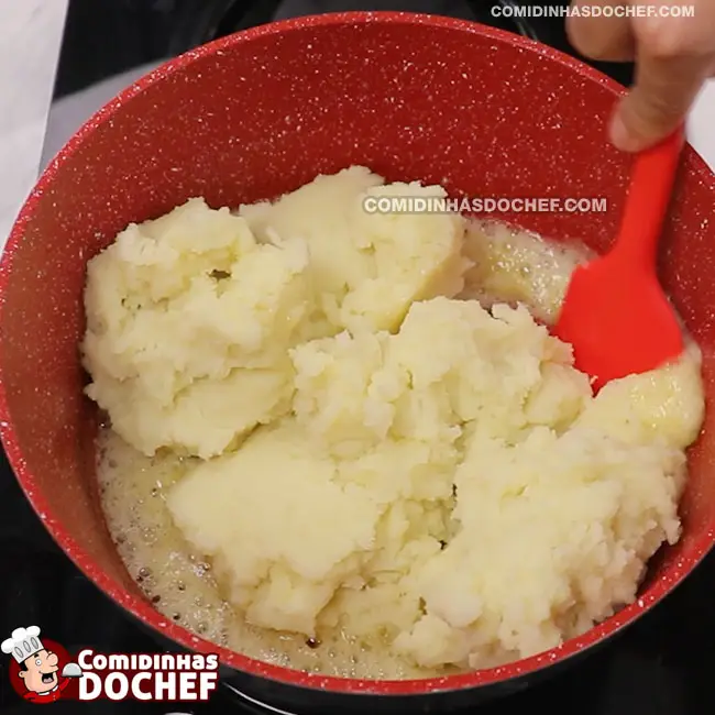 Purê de Batata para Escondidinho - Passo 7