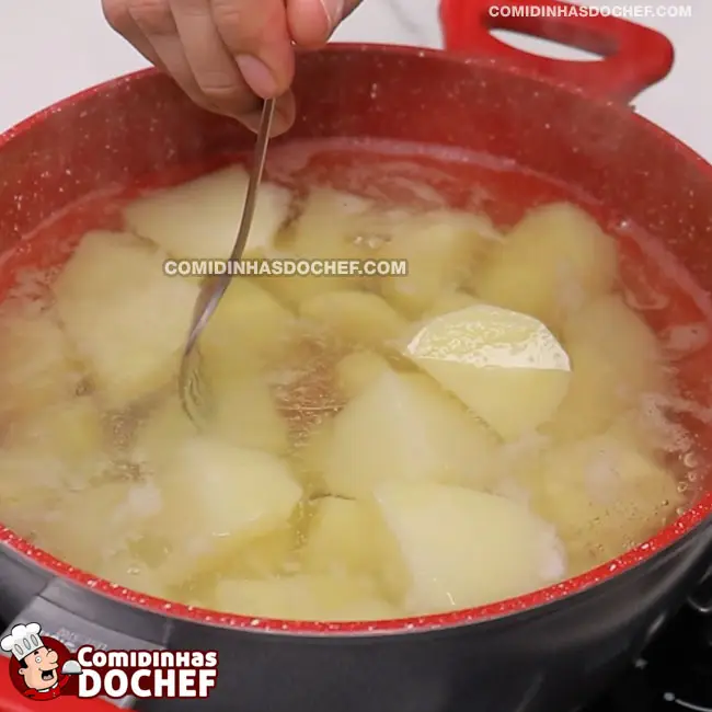 Purê de Batata para Escondidinho - Passo 2