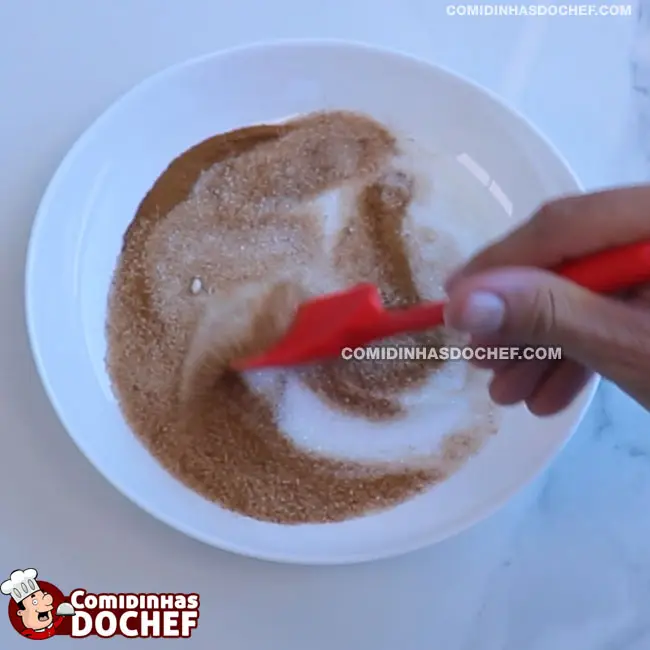 Bolo de Banana de Liquidificador Rápido - Passo 8