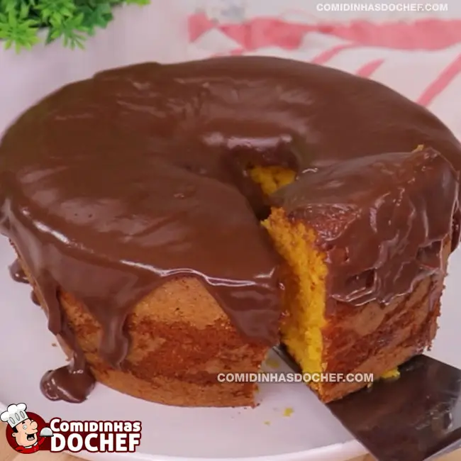 Bolo de Cenoura com Calda de Chocolate - Passo 5