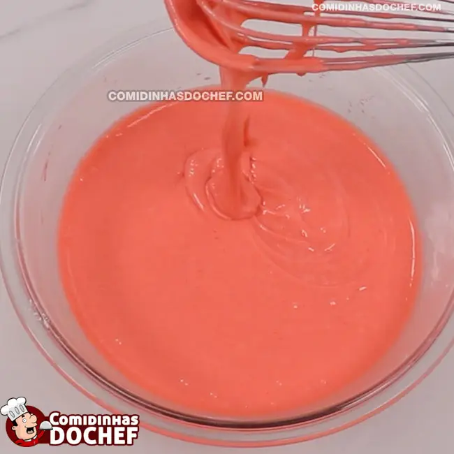 Bolo de Gelatina Simples e Fácil - Passo 5