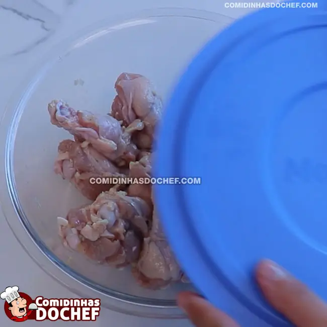 Frango Empanado com Farinha de Trigo - Passo 4