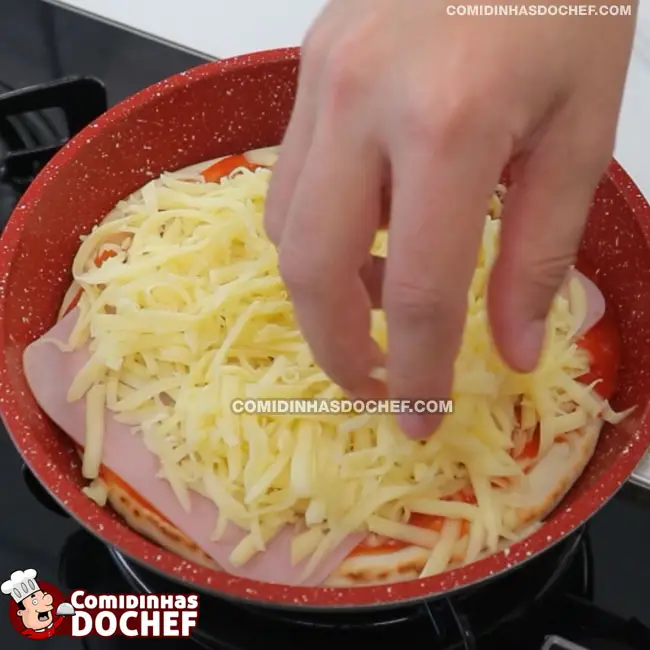 Pizza de Frigideira Para uma Pessoa - Passo 3