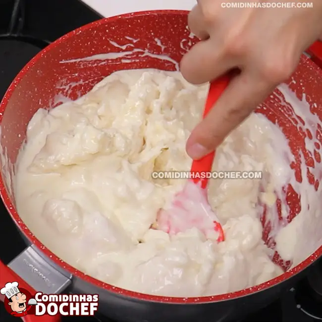 Purê de Aipim Cremoso com Creme de Leite - Passo 3