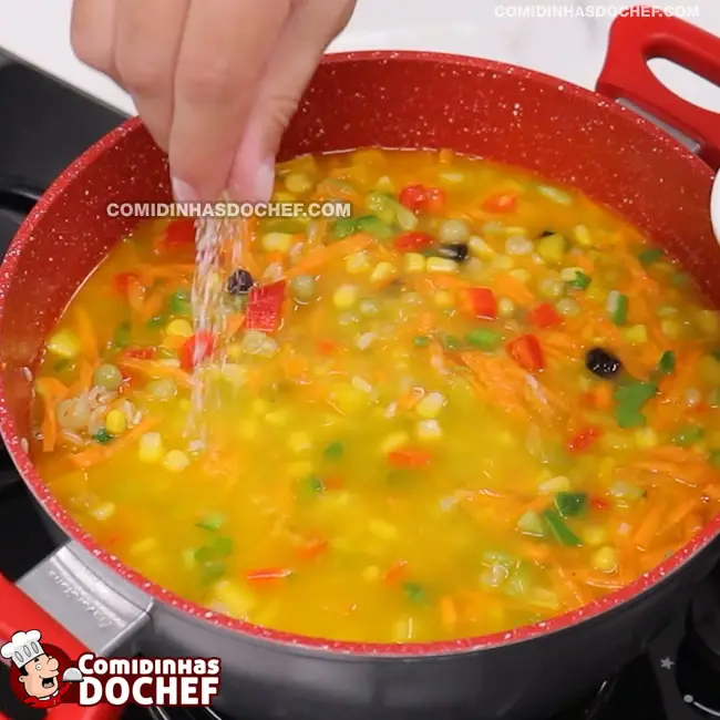 Arroz à Grega Simples e Fácil - Passo 7