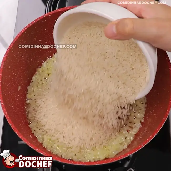 Arroz com Passas Natalino - Passo 4