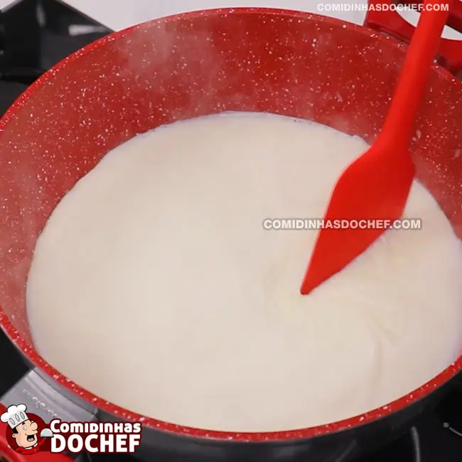 Iogurte Grego Caseiro Fácil e Rápido - Passo 2