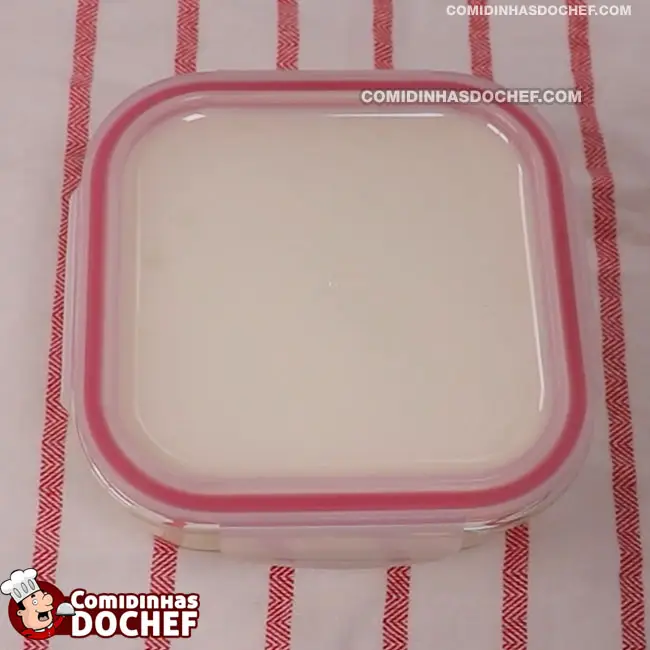 Iogurte Grego Caseiro Fácil e Rápido - Passo 6