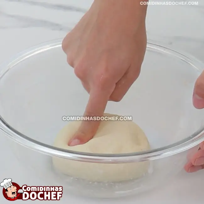 Pizza de Frigideira com Queijo - Passo 2
