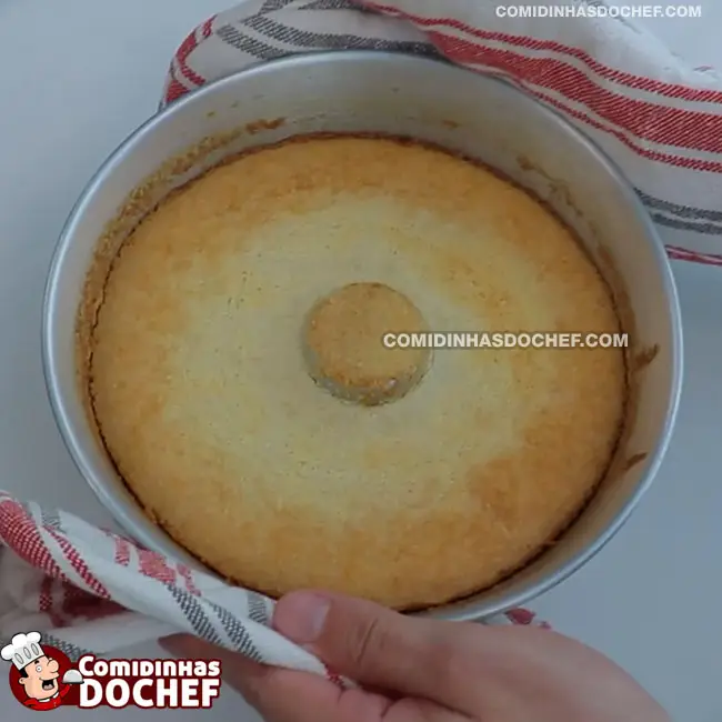 Pudim de Pão de Liquidificador - Passo 5