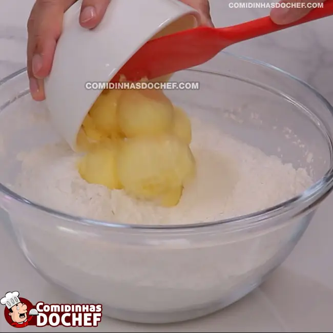 Biscoito de Coco que Derrete na Boca - Passo 2