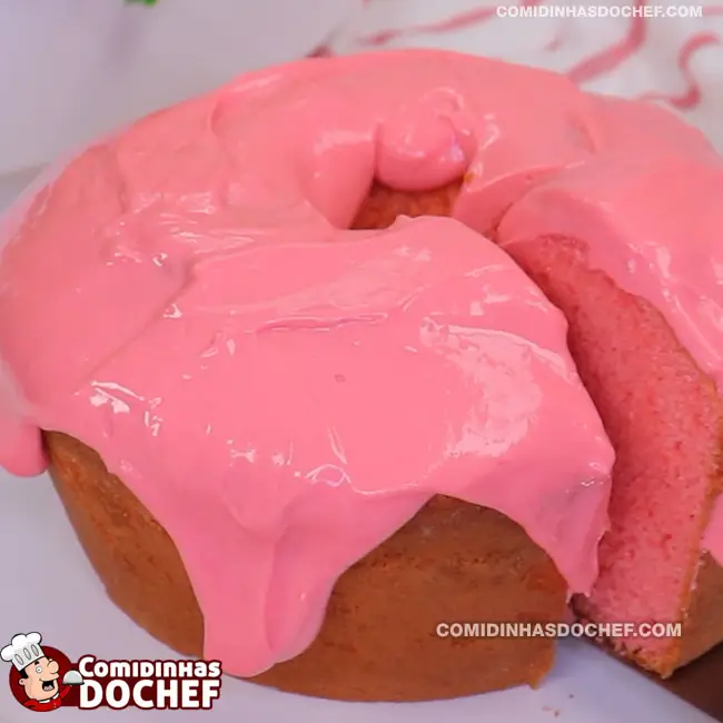 Bolo de Gelatina de Morango no Liquidificador - Passo 4