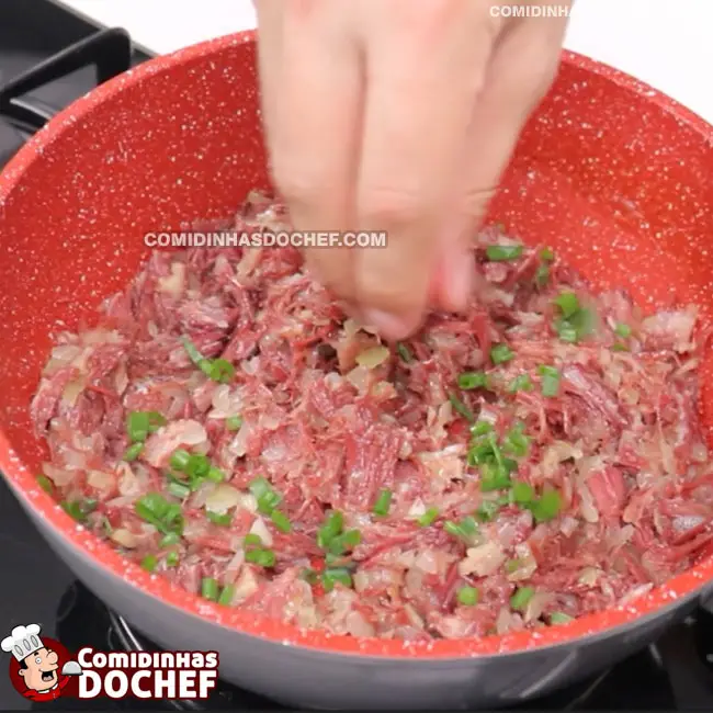 Carne de Sol Acebolada - Passo 14