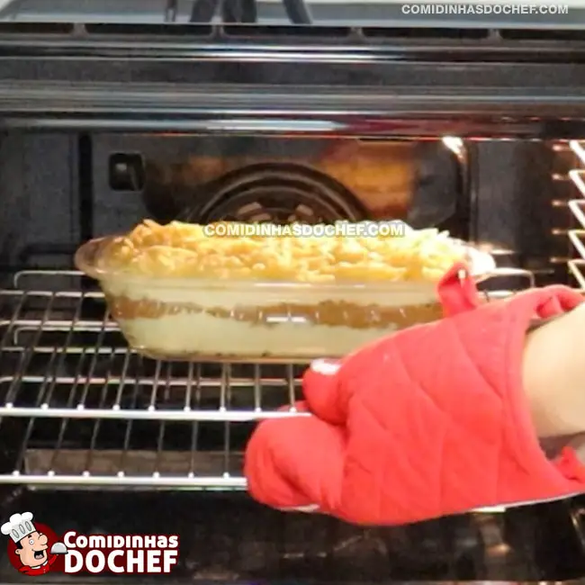 Escondidinho de Carne Moída com Purê de Batata - Passo 3