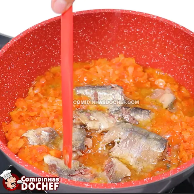 Macarrão com Sardinha Cremoso - Passo 6