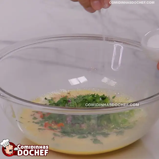 Omelete com Queijo - Passo 2