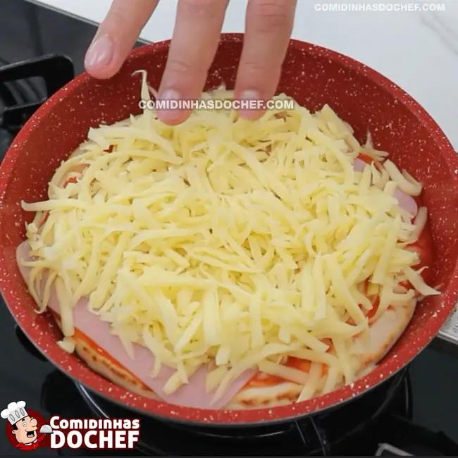 Pizza de Frigideira - Passo 2