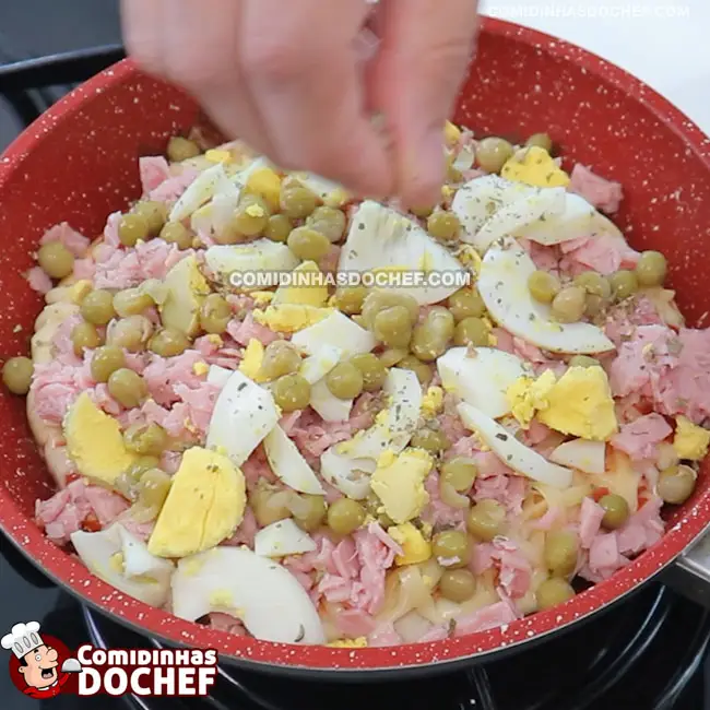 Pizza de Frigideira Sem Leite - Passo 4