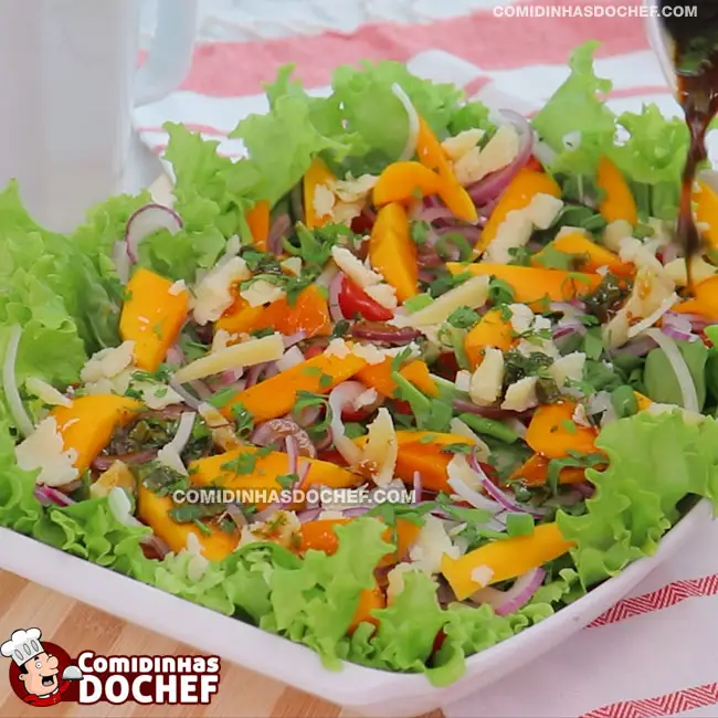 Salada Tropical com Fruta - Passo 2