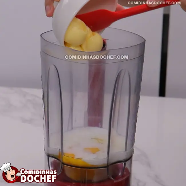 Toucinho do Céu de Liquidificador - Passo 1