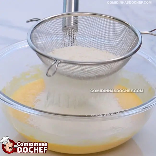 Bolo de Laranja com Tang - Passo 3