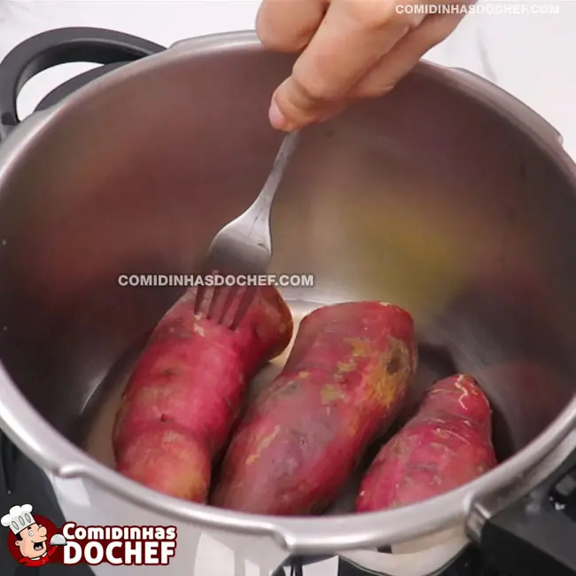 Cozinhar Batata Doce na Panela de Pressão - Passo 4