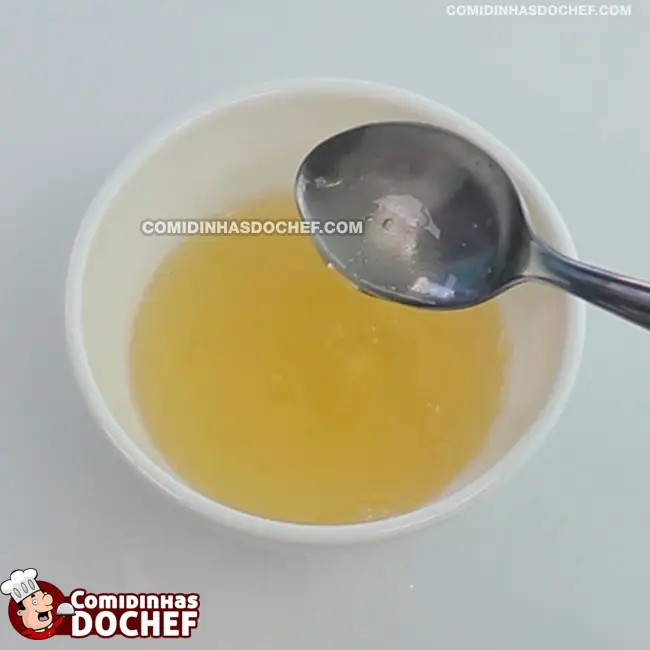 Pudim no Copinho Simples e Fácil - Passo 2