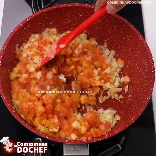 Bolinha de Carne com Molho de Tomate - Passo 4